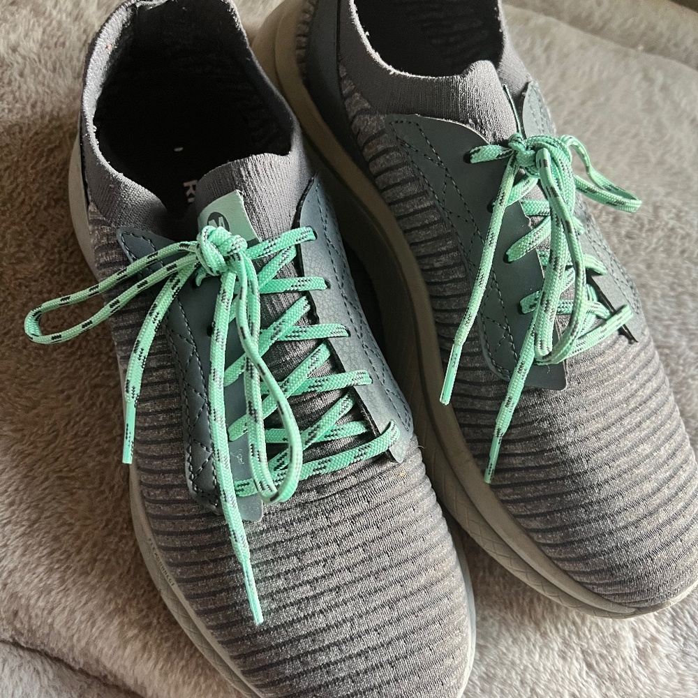 Merrell Recupe Lace Sneakers: Size 10 (Turbulence - Grey with teal) - Preowned